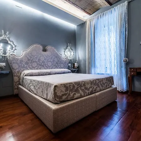 안티카 로칸다 3*